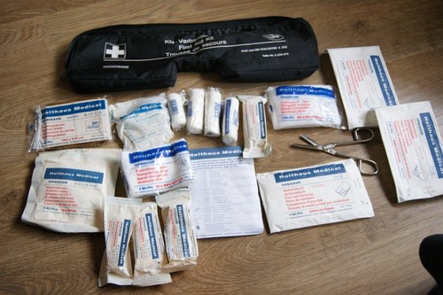 Bmw verbandskasten original - bmw,